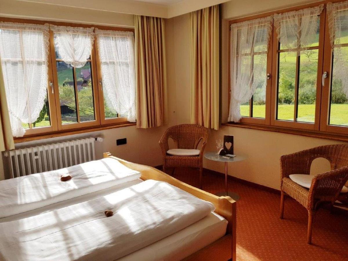 Hotel Walkenstein Oberwolfach エクステリア 写真